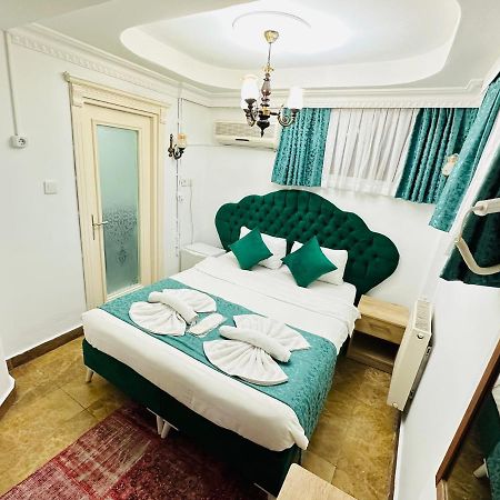 La Petite Maison Hotel Istambul Extérieur photo