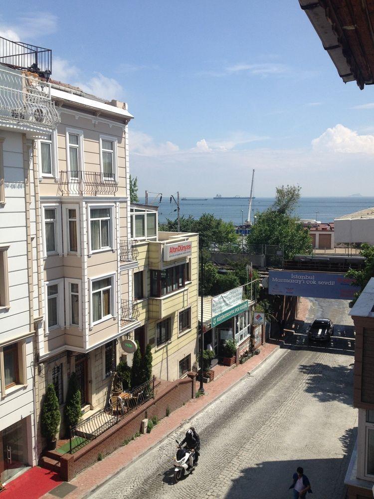 La Petite Maison Hotel Istambul Extérieur photo